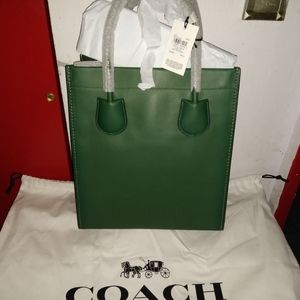 Coach pocket book green